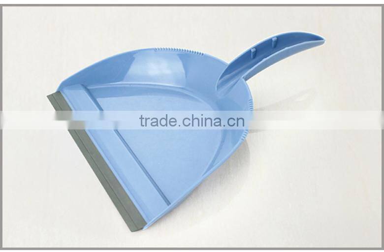 European Famous Well Know Durable Dustpan with High Quality