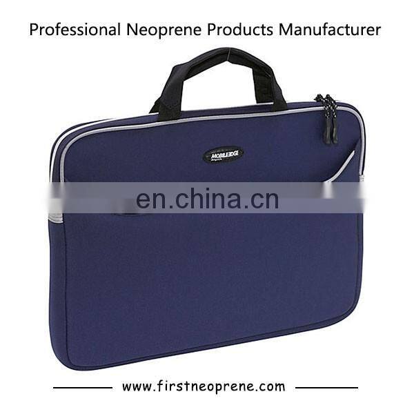 Favorite 17 inch Neoprene Pink Laptop Sleeve