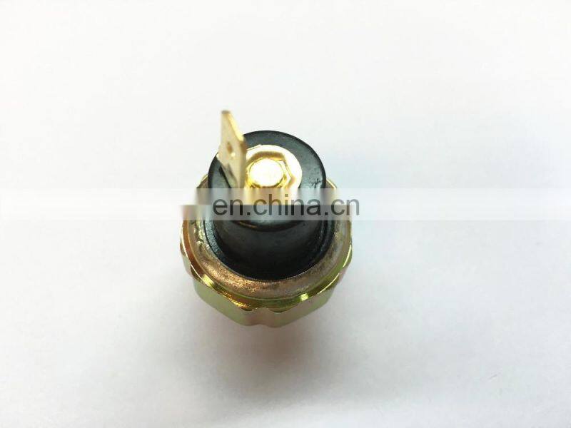 High Quality Oil Pressure Switch For Mitsubishi MD138993 MD138994