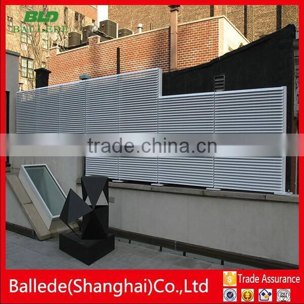 Standard aluminum cast fence