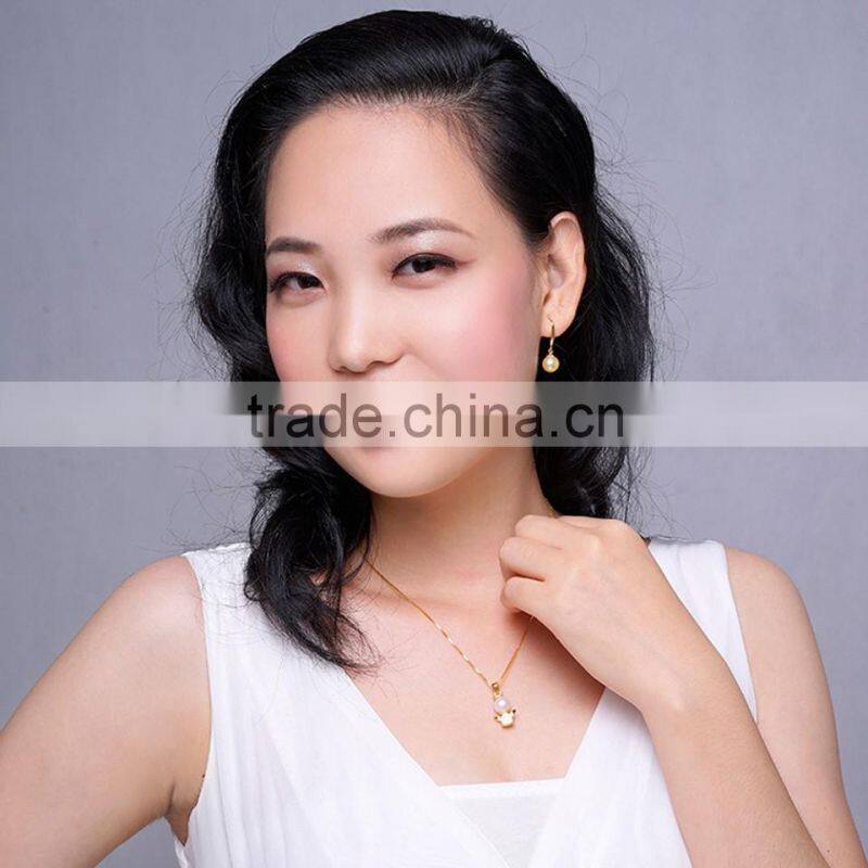 high quality perfect round freshwater pearl pendant