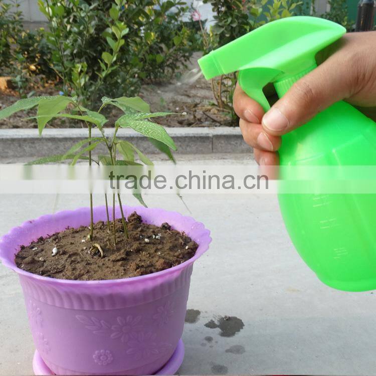 Garden plastic watering can