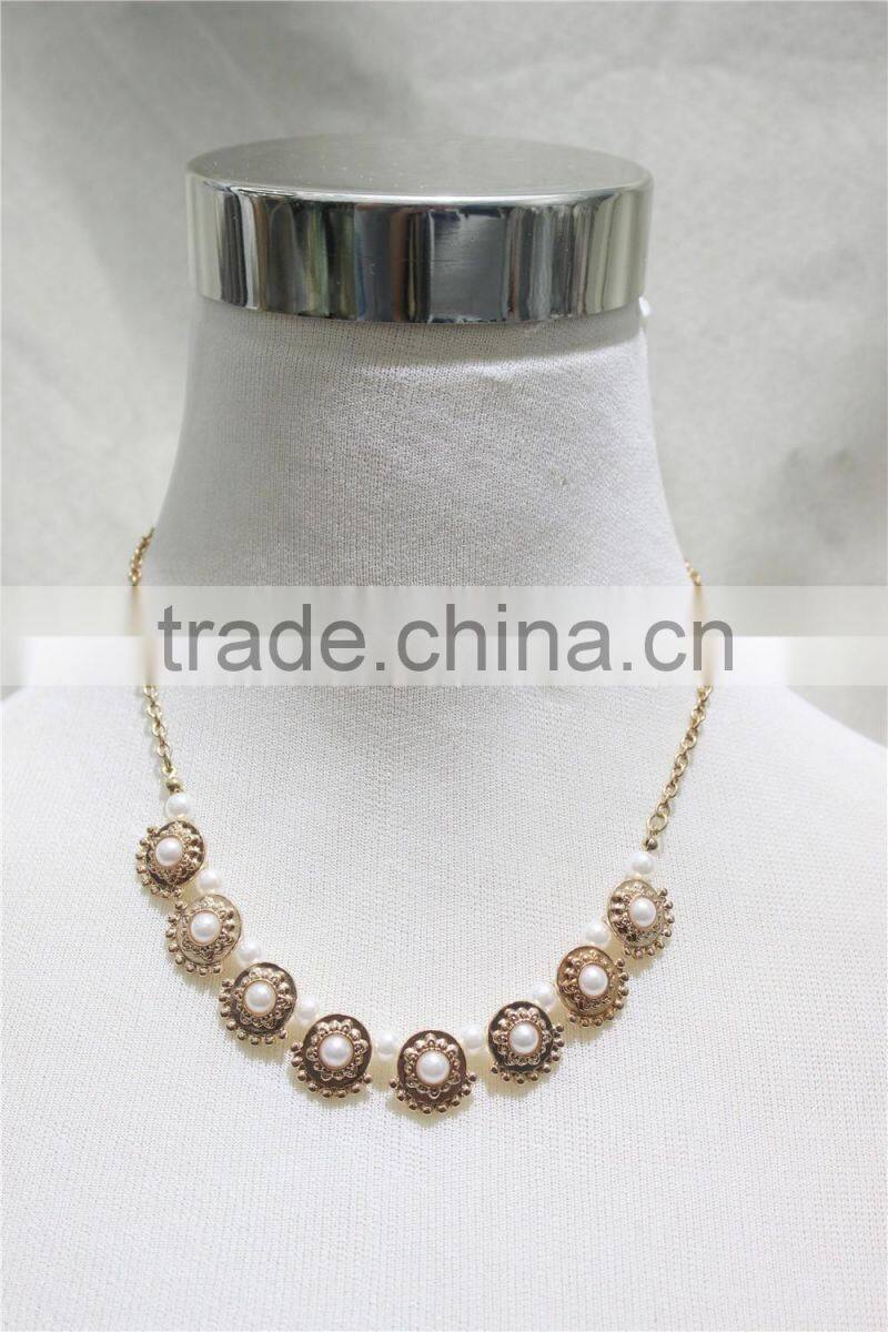 Newest Gold Metal w/Pure White Pearl Goldtone Pendant Necklace Simple Chain Necklace2016 Fashion Style Wholesale