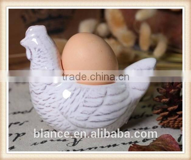 ceramic egg holder in chicken shape egg cup design