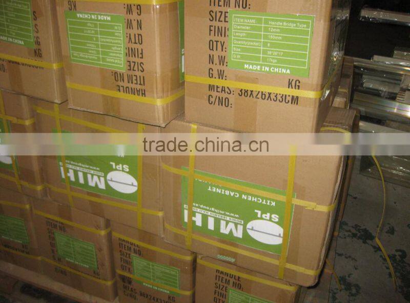 Designed Zinc Alloy Kitchen Cabinet Handle