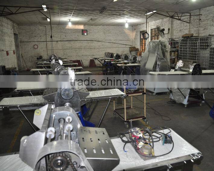 Semi-automatic dough roller for crisp CG-500