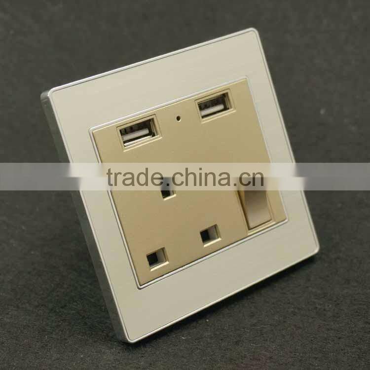 Top quality ce certified powerpoint wall switch socket with usb port