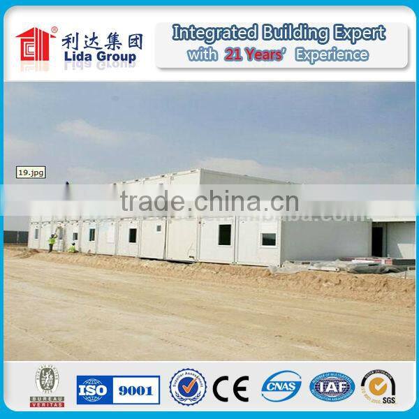 Easy movable flat pack storage container