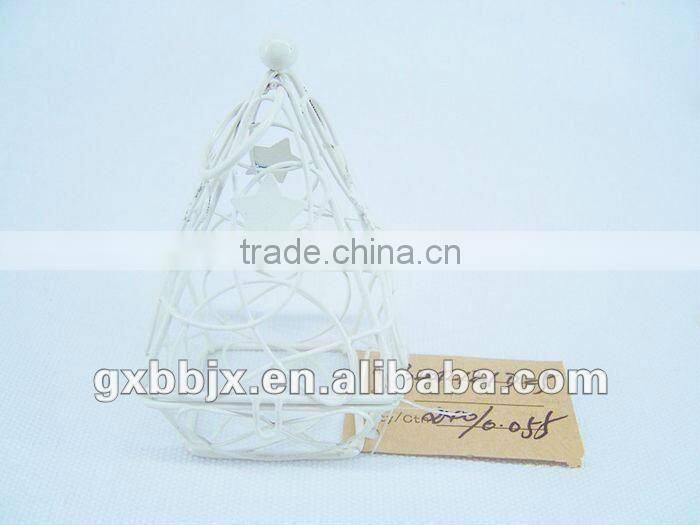 Small metal gift box packaging for Christmas decor