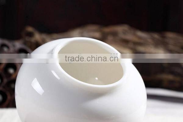 Mini ceramic pet urn