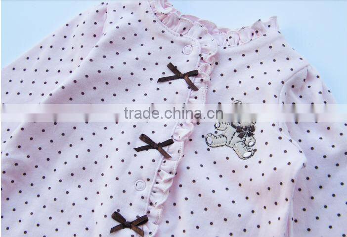 Little Bear pattern Of The Baby Bodysuit & Jumpsuit with hats