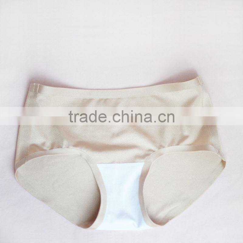 comfortable seamless sexy young girl wearing panties