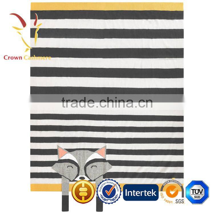Wholesale Cashmere Wool Baby Blanket with Fox Pattern