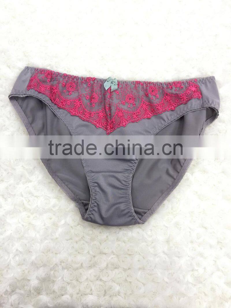 Young ladies stylish soft cup lace gray sexy women bra panty sets