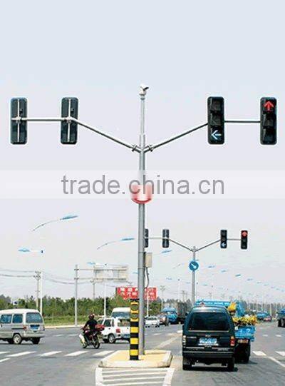 traffic signal light pole
