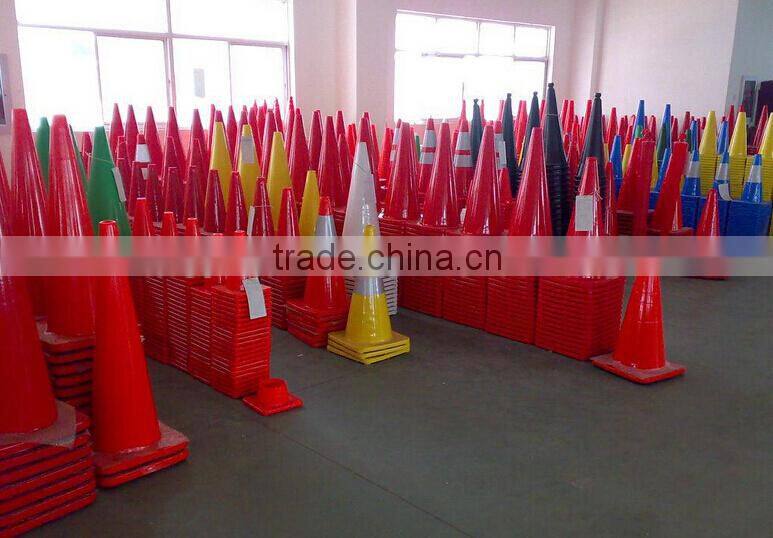70cm Rubber Traffic cone