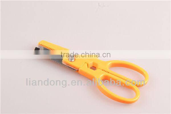 Stainless Steel The sawtooth scissor (GT17)