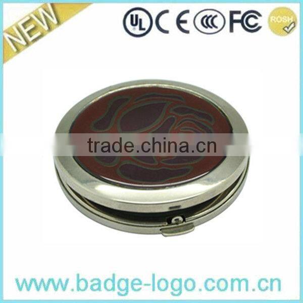 Fashion Small Heart Shaped Pocket Mirror