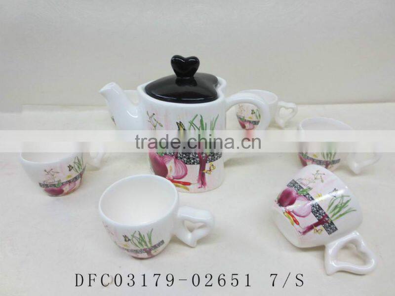 2016 new design ceramic teapot with cups