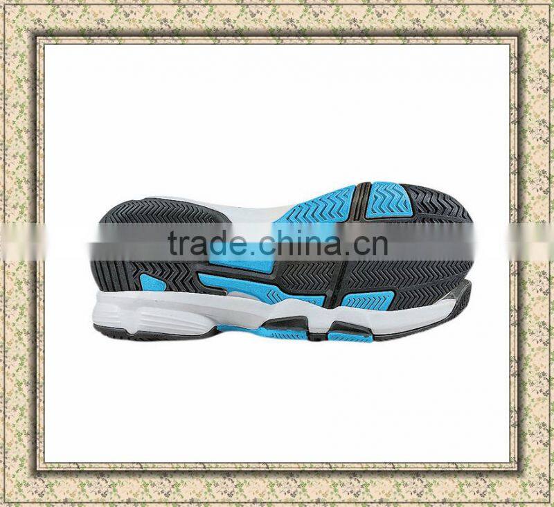 New product european fashion tennis shoes in china
