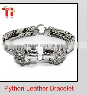 Handmade Mens white leather wrap straps bracelet