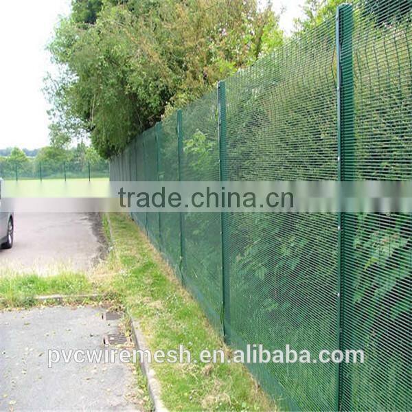 2015 hot sale high anti-climb security fence