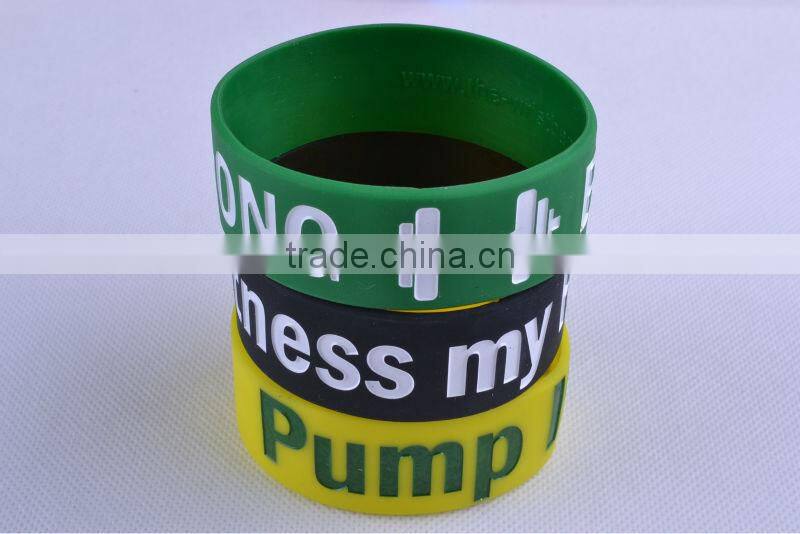 Fashion sport simple design wide wristbands silicone bangles