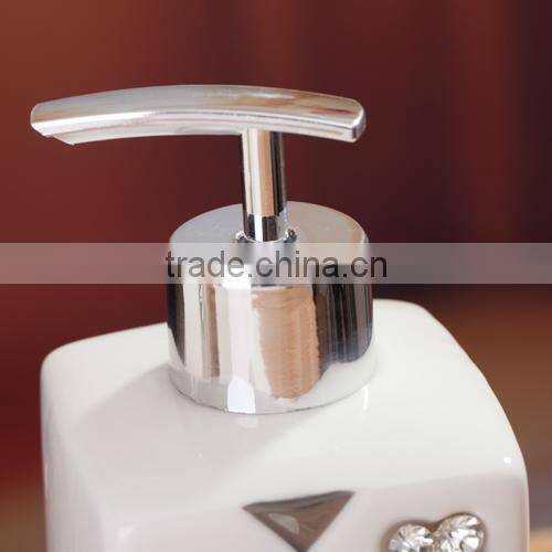 square ceramic bathroom set