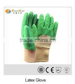 Working green crinkle latex coated gloves