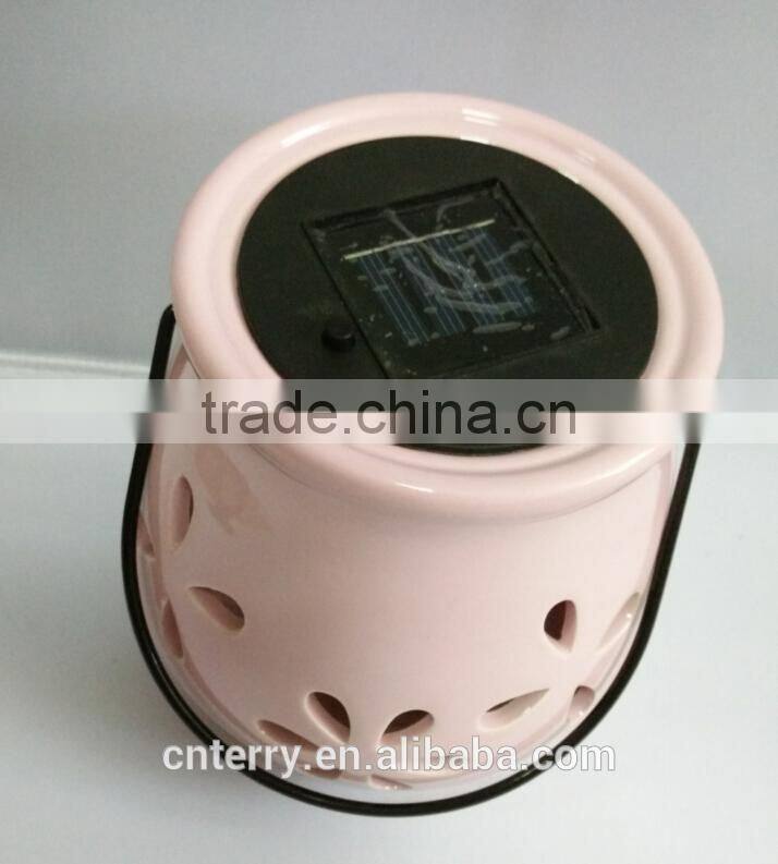 2015 newly launched Ceramic solar petals lamp