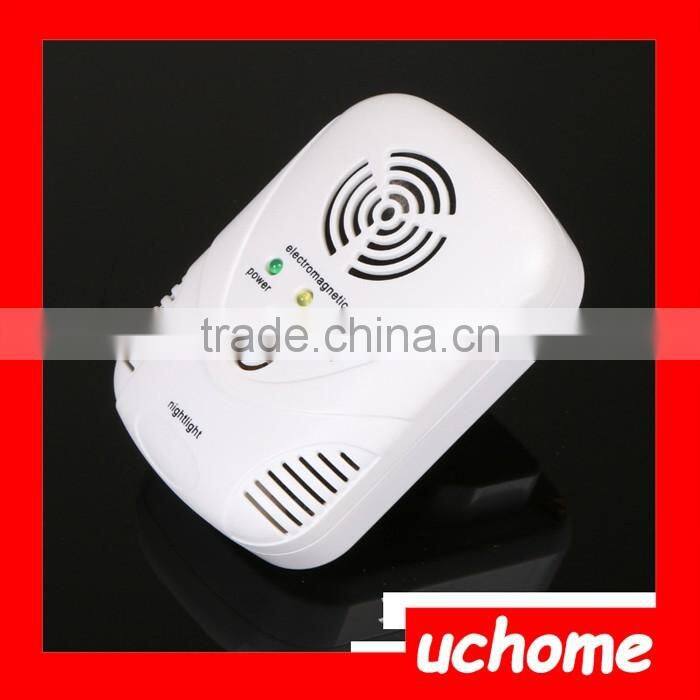 UCHOME Wave Electronic Indoor Mosquito Rat Mice Ultrasonic Pest Repeller US Plug White