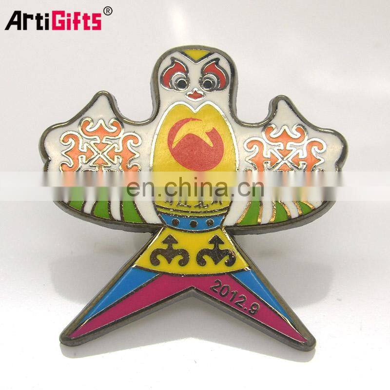 Pin Maker Promotion Cheap Newest Product Metal Hard Enamel Kite Shaped Laple Pin