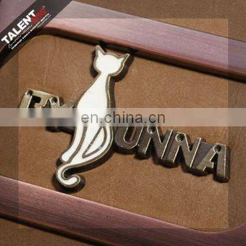 custom fashion design wild nature simulation horse leather patch label for jeans