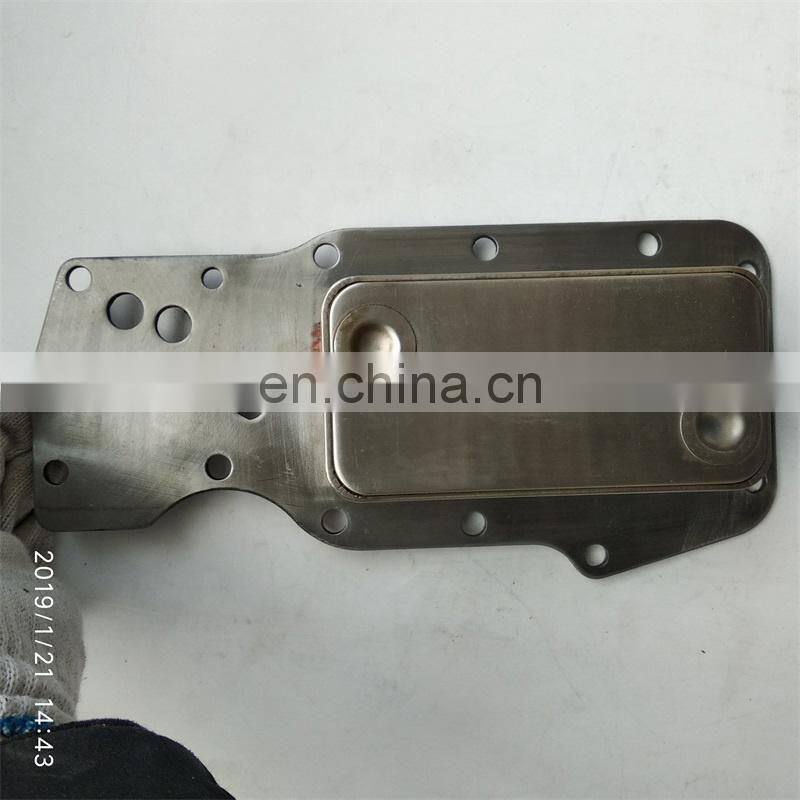Factory price ISDE Diesel engine 3975818 oil cooler core
