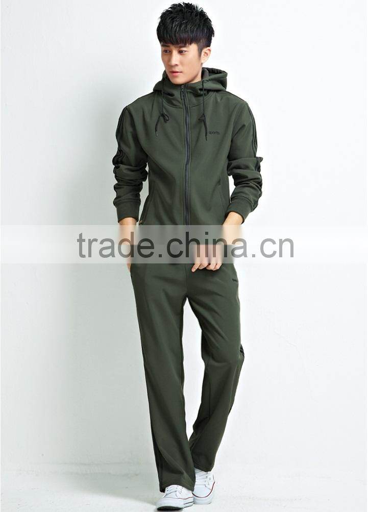 OEM Plain Fashion Hign Quality Breathable Sport Men Tracksuit