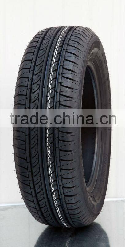 17570 R13 82T passenger car tyre