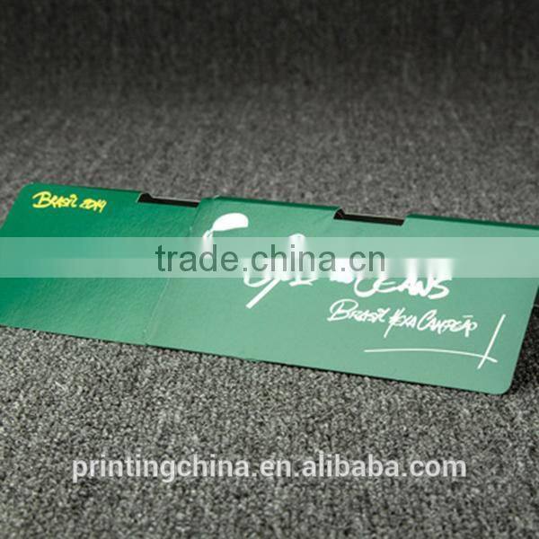 Superior quality glossy hang tags for wholesale