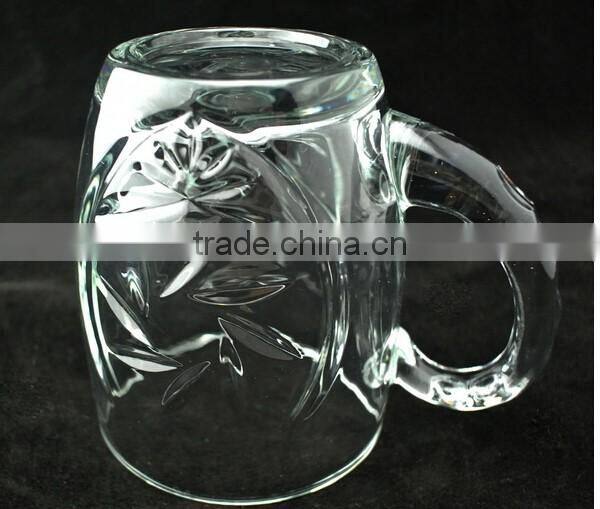 Embossed flower logo glass mug transparent glass mug cheap glass mug