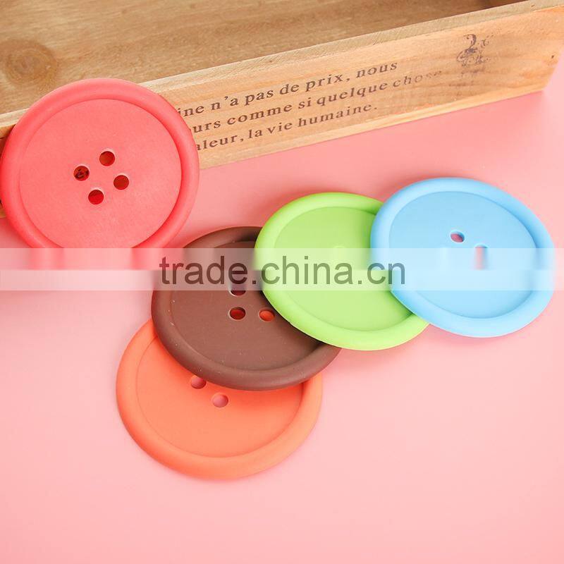100% food grade hot sale durable heat resistant button shaped silicone cup mat
