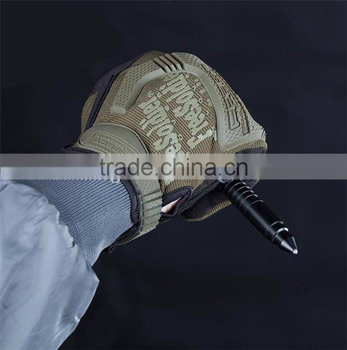 Self defense device in a tactical protecting pen and anti-theft device with anodizing treatment