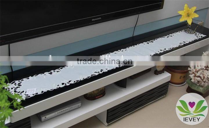 home textile satin embroidery design tablecloth wholesale tablecloth christmas embroidered tablecloth