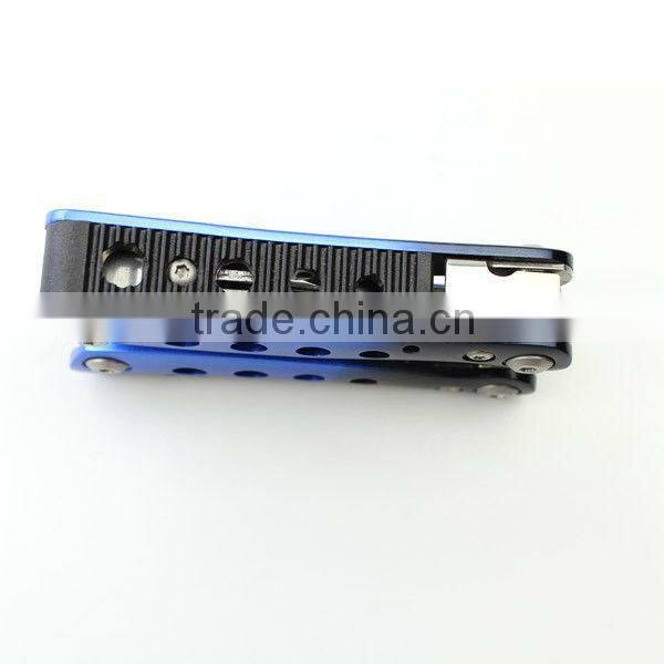 Multi tool pocket plier