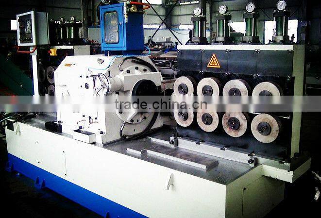 Cheap scaling machine for steel bar