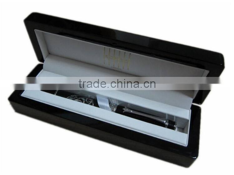 Luxury Wooden Pen Box, Custom Black Lacquer MDF Pen Packaging Box With Logo Printing For 1 or 2 pen