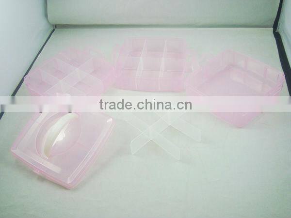 Plastic food storage container / Pet food container