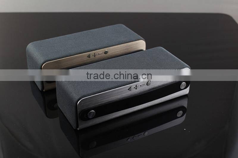 2016 Hot Selling Portable Shockproof Waterproof Wireless Bluetooth Speaker With Microphone