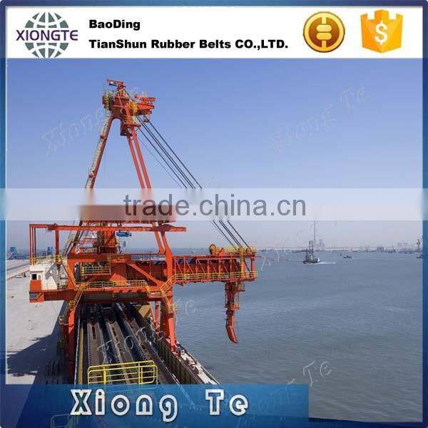 Ep200 Oil-Resistant Conveyor Belt / Rubber Belt