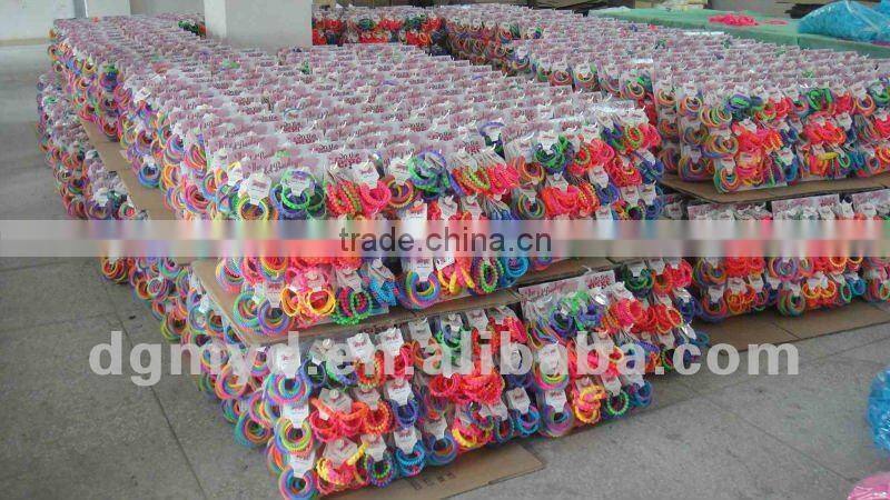 Most Special and Lovely 18 links twist silicone bracelet