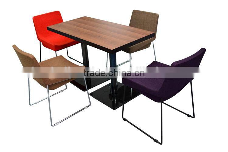 T006 Adjustable kids table and chair
