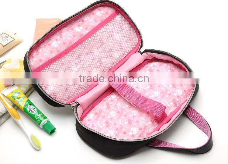 Makeup Train Case Professional Beauty Artist Storage Waterproof Makeup Cosmetic Bag Holder Organizer
